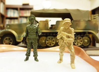 《廣寶閣》田宮Tamiya模型 1/35 二戰德軍兩個一標 60元 軍官與砂漠突擊兵 TA-008