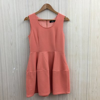 【愛莎＆嵐】WEALTH HONOR 女 橘粉色無袖洋裝 / S  1081001