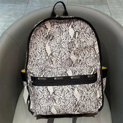 LeSportsac 3747 美麗動物紋 雙主袋多夾層設計 大容量 輕量雙肩降落傘防水後背包 書包 旅行 限量推薦
