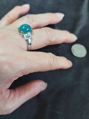 台灣藍寶 女戒指   5 克拉  小小黑點  透光  自選原礦  親自研磨  活動戒圍