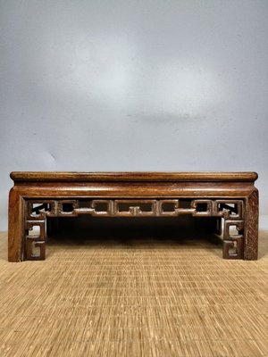 花梨木茶桌，尺寸長40 寬22 高14.5厘米，33606014