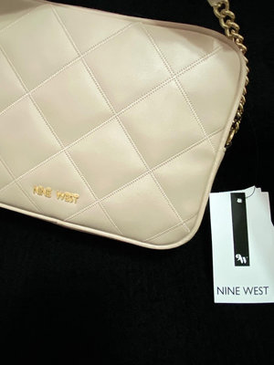 【全新品】NINE WEST MADISEN菱格方包-裸粉色/NINE WEST/斜背包/側背包/手拿包