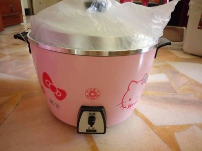 大同第一代粉紅色Hello Kitty全新10人份不鏽鋼配件(TAC-10A-SKTA)(不含小紀念鍋)9199元起標