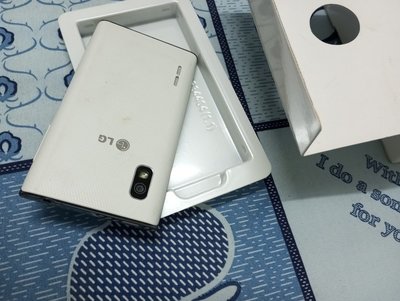 白色 二手機 中古機 舊機 LG-E612 Optimus L5二手機 製造 未測