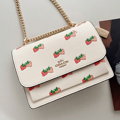 【九妹精品】COACH CB599 新款 Klare翻盖鏈條白色配草莓風琴包 單肩包  側背包  女包