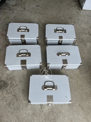 40*28*13手提工具箱、手工具箱、白鐵箱、零件箱、不銹鋼箱、方型桶、材料箱、零件盒、白鐵工具箱、白鐵手提箱
