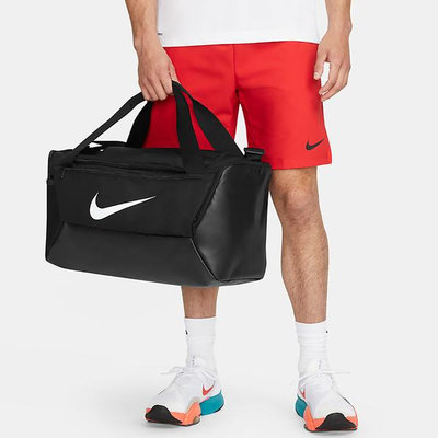 Nike黑色健身運動包  健身包 旅行袋 手提包 側背包 運動包 DM3976-010