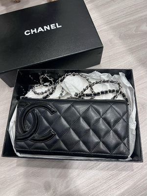 Chanel 康朋長夾  有盒子雷標 附上一條皮穿鏈可以當woc斜背 非常好用 收藏割愛價15800