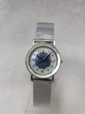 【 幸福媽咪 】NOBEL 諾貝爾錶 原廠公司貨 {山茶花} 藍寶石水晶 日本機芯 珍珠貝面 女腕錶