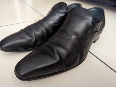 瑞士製造 Bally 黑色尖頭上班皮鞋 40 US 8號
