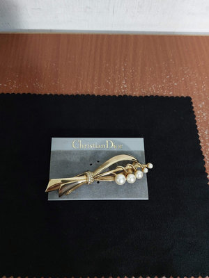 法國 Christian Dior CD Pin Swarovski 施華洛世奇 晶鑽 珍珠 古著 別針 胸章 胸針