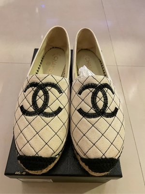 Chanel 白色菱紋草編鞋 40號