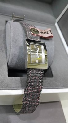 [永達利鐘錶] Dior 方型銀面 牛仔布粉線皮帶女錶 原廠正品 總公司24個月保固/ CD052110A018 免運費