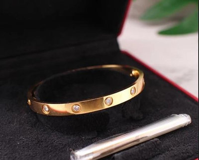 二手Cartier 卡地亞 Love系列 手鐲 18K黃金 10顆鑽 寬版 手環 B6040317女生手環 現貨