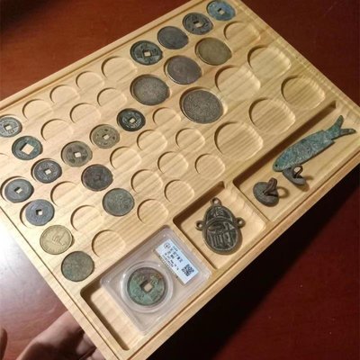 熱銷 -實木錢幣展示托盤主播直播銀元銅錢板紀念幣鑒定盒松木評級幣收納