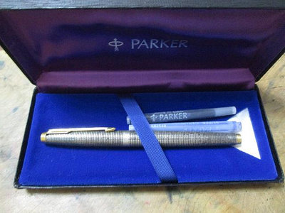 PARKER 75 sterling silver 美國派克75 14K XF尖純銀方格凹頂鋼筆（一元起標無底）