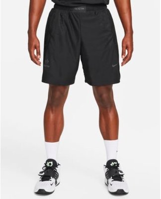 NIKE x NOCTA Basketball Shorts 籃球短褲DM1715-010。太陽選物社