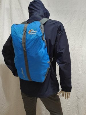 LOWEALPINE 登山背包 登山包輕便型可折疊背包 可當旅行袋行李袋 自助旅行必備多色可選