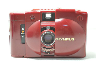 FOX二手小舖 Olympus XA2 35mm F3.5 定焦底片傻瓜機 稀少紅色版