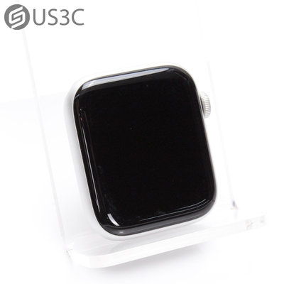 【US3C-台南店】【一元起標】Apple Watch SE 44mm GPS 銀色 鋁金屬錶框 光學心率感測器 常啟高度計 二手智慧穿戴裝置