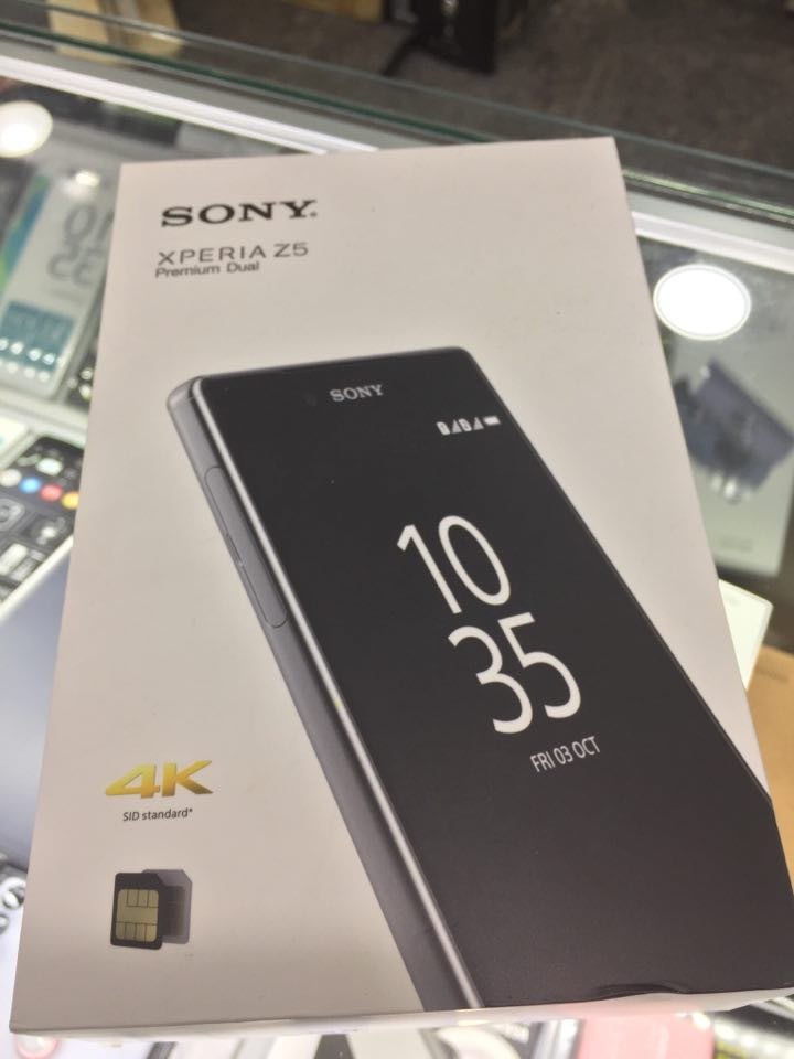 最殺小舖 中古sony Xperia Z5 Premium 3 32g 銀黑色小傷二手索尼手機z5p Yahoo奇摩拍賣