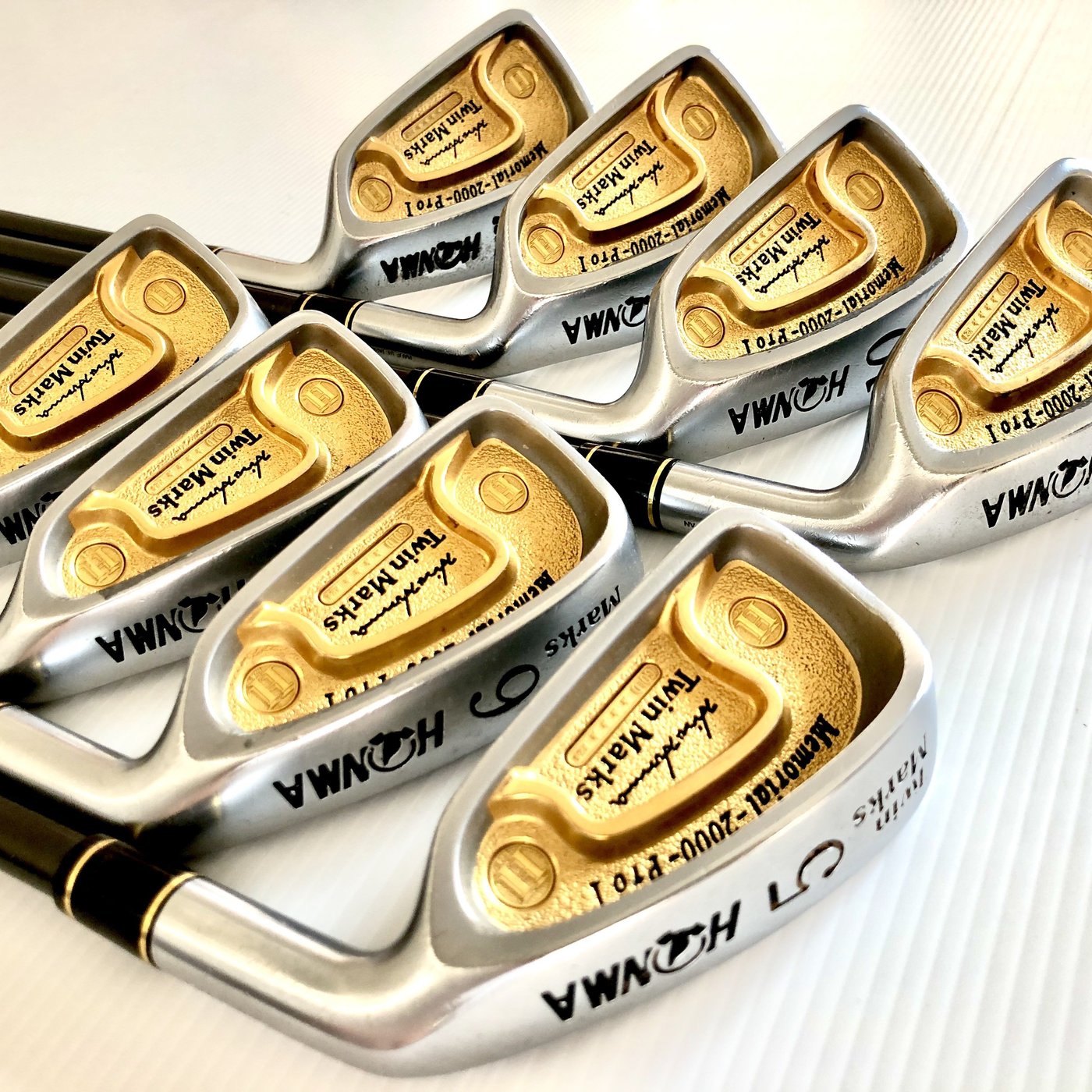 阿水の 24K雙金HONMA BERES Twin Marks 2000 Pro α 8本組