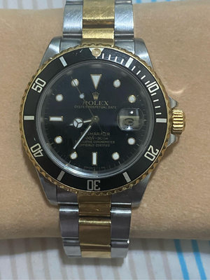 Rolex 16613LN K18YG/SS Submariner 勞力士 間金 黑水鬼 錶帶兩側皆有一節有凹痕 其他正常 有盒有單