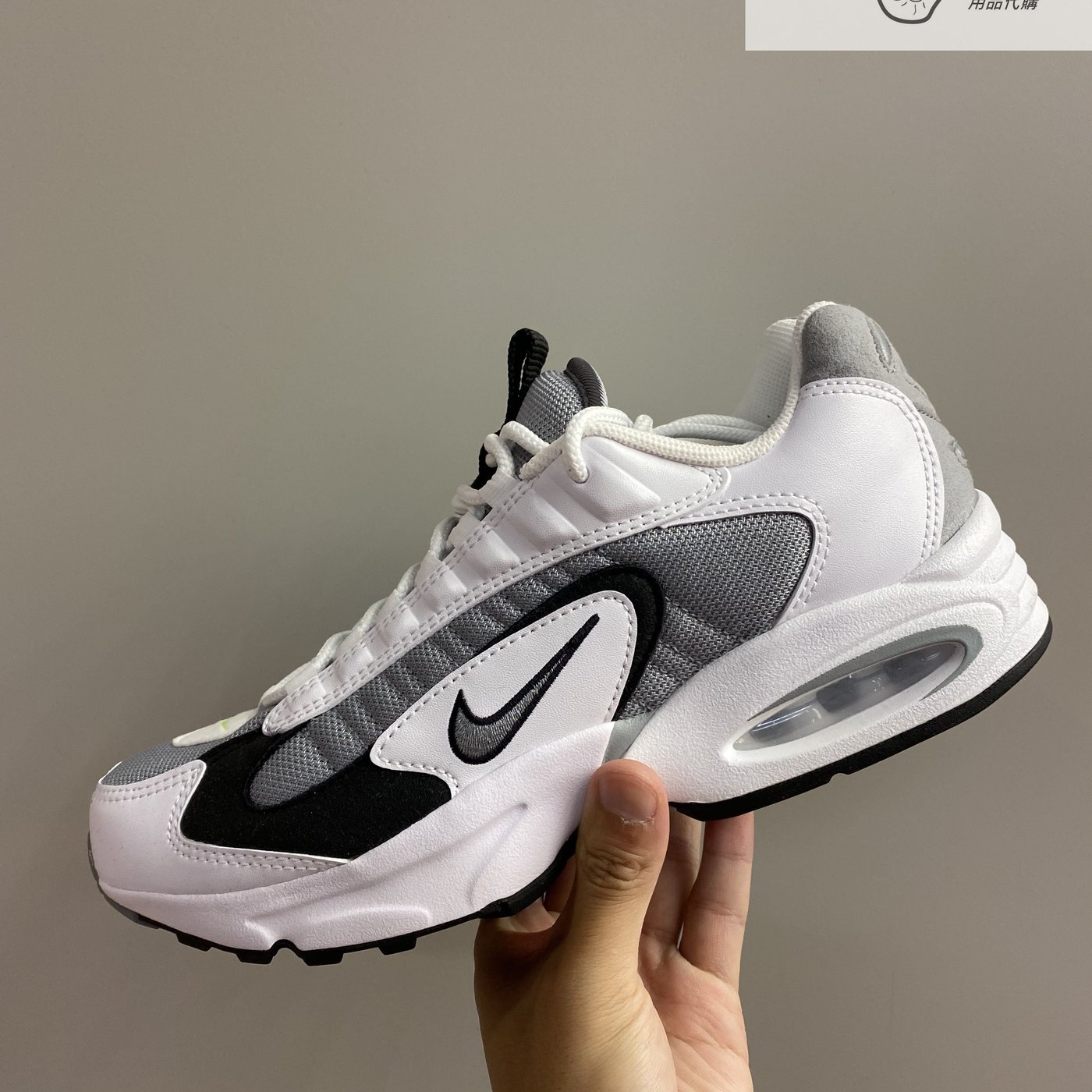 AND.】NIKE AIR MAX TRIAX 黑白灰氣墊運動休閒慢跑鞋老爹鞋男款CD2053