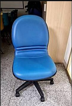 二手辦公椅 藍皮椅 成型泡棉椅(自取)