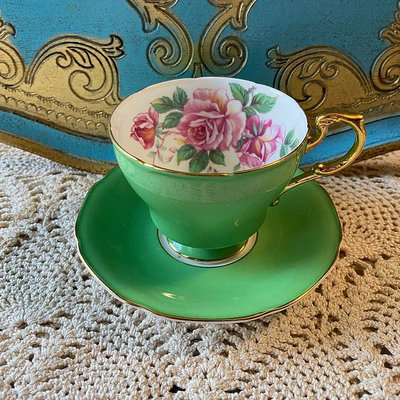 英國中古骨瓷帕拉貢paragon綠色粉玫瑰玫瑰咖啡杯盤