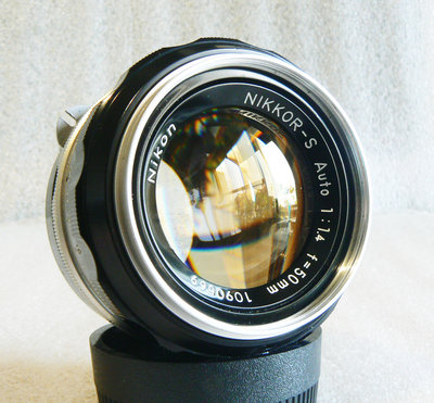 【悠悠山河】*收藏級* 鏡片透亮 初代白嘴 Nikon Nikkor-S.50mm F1.4 水晶光學玻璃 大光圈人像鏡