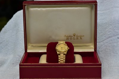 瑞士 原裝 勞力士 ROLEX {68278} 紀念面版 中型錶 原裝18K金材質 原裝十面鑽錶