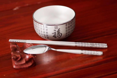 純銀s999碗筷三件套足銀餐具銀飯碗筷子勺子收藏送禮品套裝--萬貨鋪（可開統編）