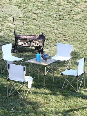精品迪卡儂戶外折疊桌便攜式野餐露營桌椅套裝蛋卷桌夜市擺攤小方桌