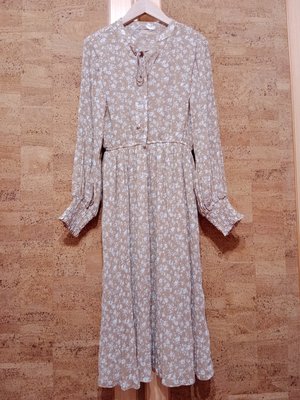 全新【唯美良品】NET 雪紡壓折洋裝~ F925-621  4號  參考近拍顏色.