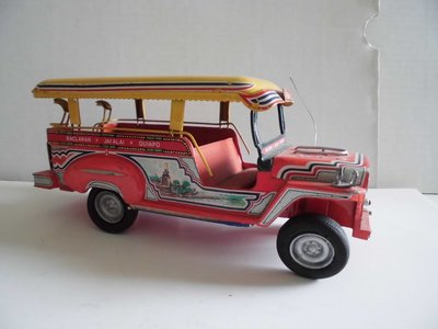 菲律賓傳統吉普車(早期鐵皮玩具)