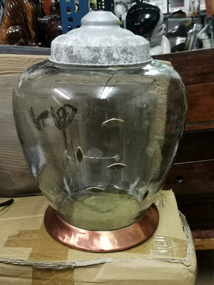 典藏台灣早期"胖型的玻璃糖果罐"高超的補釘藝術~~高貴漂亮!