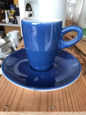 Expresso杯 walkure 濃縮咖啡杯 咖啡杯 茶杯 德國 全新 有兩個顏色 杯口5高7 底盤11.7 單價是一組 歡迎來到 黑石公寓