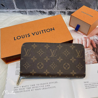 LOUIS VUITTON LV Monogram 經典LV花紋拉鍊長夾(12卡) M42616