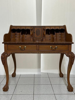 舊愛典藏-二手高級家具 巴洛克式柚木化妝台 書桌 置物櫃  品優 (需自取) 高105 長109 深60公分 品相如圖