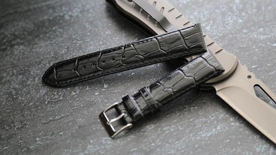 高質感16mm 18mm 20mm 22mm替代ck armani等原廠抗過敏皮底皮面 黑色 錶帶壓鱷魚皮紋