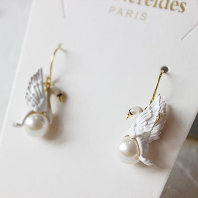 熱款直購#法國Les Nereides琺瑯釉首飾品 白天鵝白珍珠 耳環耳掛耳鉤 氣質