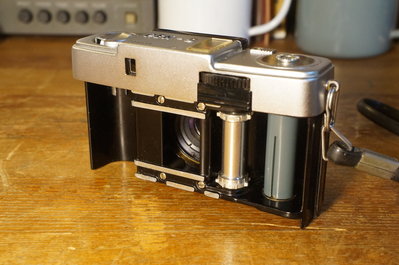底片相機OLYMPUS PEN-D半格機