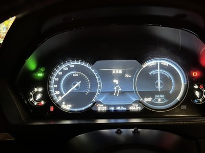 BMW F30 F31 6WB全液晶螢幕 帶HUD接頭