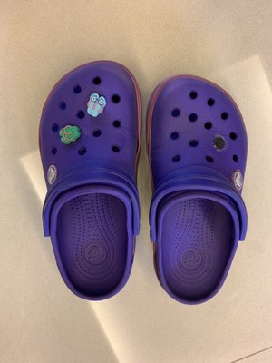 美國 Crocs 紫色 女童 布希鞋