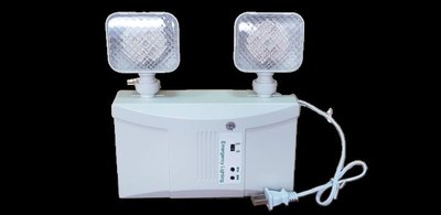 無線YIFI版 監視系統 照明燈型攝影機 電源插座型針孔攝影機 喇叭型針孔攝影機   (訂製品)