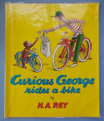 Curious George rides a bike+1CD~英文繪本