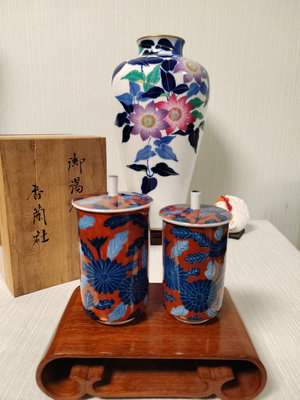 x日本回流 明治，大正時期香蘭社夫妻對杯 蓋杯，花片滿彩手繪，