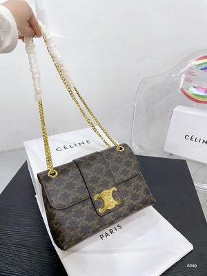 【二手包包】尺寸24.16賽琳 CELINE Victoire鏈條包看膩了lv老花的集美們看這里賽琳鏈條包 NO35660