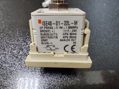 SMC ISE40-01-22L-M Digital Pressure Switch